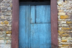 Porte bleue